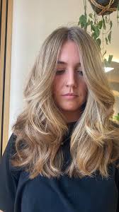 7 inches lighter, color refresh, & she’s ready for Italy 🇮🇹 🍕🍷🍝,  @tbc.hair you’re the cutest human