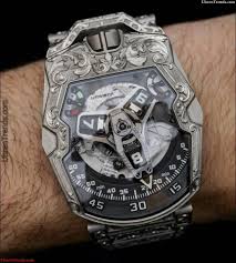 Urwerk Amadeus Ur 210 Uhr Hands On Amadeus Hands Urwerk Beautifulwatches Luxury Watches For Men Watches For Men Skeleton Watches