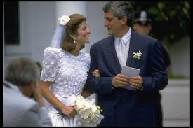 Kennedy graduated from radcliffe college and worked at manhattan's metropolitan museum of art, where she met her future husband, exhibit designer edwin schlossberg. Caroline Kennedy S Wedding Photos Of Caroline Kennedy And Edwin Schlossberg On Their Wedding Day
