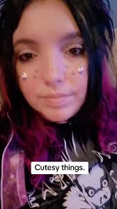 23, 30, same thing? 😅 I think teenage me would be happy to see that I've  let myself start wearing the cutesy things I love without fear of  judgement.