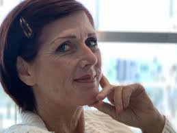 Vanessa Raines's Instagram, Twitter & Facebook