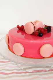 L Arc En Ciel De Patrick Berger Entremets Fruits Rouges Et Vanille Surprises Et Gourmandises Gateaux Et Desserts Entremet Fruits Rouges Dessert
