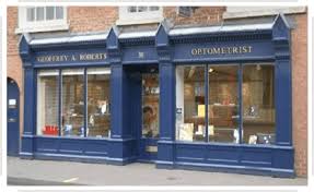 You can see how to get to roberts eyecare associates on our website. Eye Examination At Geoffrey Roberts Optometrists Worcester