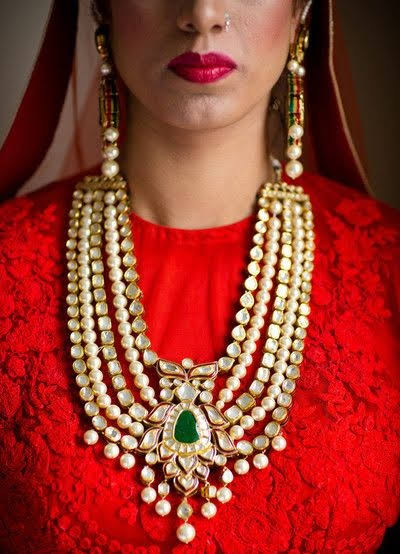 Kundan Jewelry — traditional jewellery of Delhi