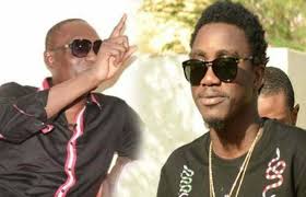 Vidéo: Le témoignage de Alioune Mbaye Nder sur Wally B. Seck.  DakarMusique.com, la capitale de la musique sénégalaise