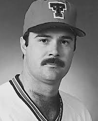 Baseball 2019 Record Book.indd