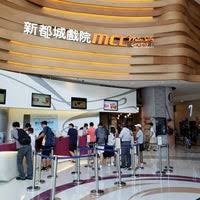 其實ua經營困難有跡可尋，位於k11 musea的旗艦戲院「k11 art house」前年8月才開幕，本月起已轉手mcl院線。旗下的ua沙田、ua isquare、機場ua、ua太古城及皇室戲院也先後結業，或由mcl、百老匯等院線接手。 Mcl Metro City Cinema å°†å†›æ¾³ Metro City Plaza 2 8 Yan King Rd