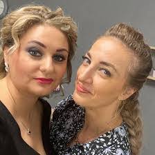 Olga Upton's Instagram, Twitter & Facebook