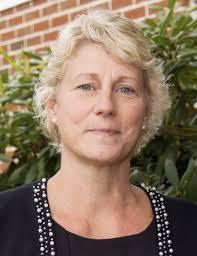 Anna Kinard's Instagram, Twitter & Facebook