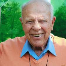 Wheelock Whitney, Horseman And Minnesota Civic Leader, Dies At 89