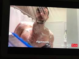 Andrei washing his butt vigorously 😭😭 : r90DayFiance