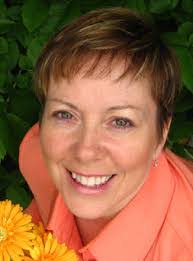 Coralee Smith's Instagram, Twitter & Facebook