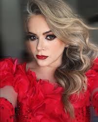 Rosario Leanos's Instagram, Twitter & Facebook