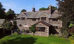 Lakelovers cottage holidays, the oldest and most prestigious cottage rental agency in the lake district, provide lake district cottages, including luxury self catering accommodation in windermere, ambleside, grasmere, troutbeck, coniston, langdale, lakeside, hawkshead, bowness, cartmel, ullswater; Welcome To Sunnygarth In The Lake District Just One Of Our A Huge Range Of Lakelovers Holiday Cottages Holiday Cottage Cottage Lake District