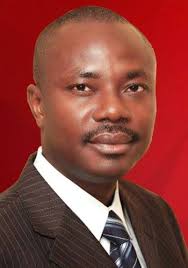 Biographie de Moise Jean Charles