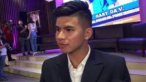 Kiefer ravena was born on october 27, 1993 in the philippines as kiefer isaac crisologo ravena. Kiefer Ravena Confirms Breakup W Mika Reyes Seeks Tips From Vice Ganda Youtube