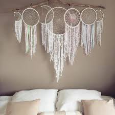 Fabriquer Un Attrape Reve Tutos Et 70 Jolies Photos Pour Vous Inspirer Fabriquer Un Attrape Reve Capteur De Reves Bricolage Chambre Attrape Reve