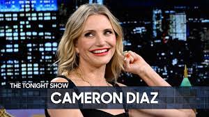 Cameron Diaz's Late Arrival to Her Surprise Party Forced Guests to Hide in  Gwyneth Paltrow's Bathtub 
