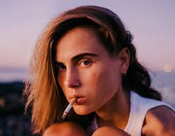 Rachel Elise Prosjekter :: Photos, videos, logos, illustrations and  branding :: Behance