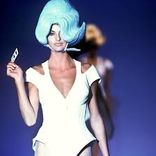 Tyra banks, linda evangelista, george michael and eva herzigova, beverly peele pose during the too funky video shoot circa 1992 in paris, france. The Most Outrageous Spell Binding Beauty Looks From Thierry Mugler Dazed Beauty