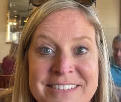 Characteristics of people with blue eyes