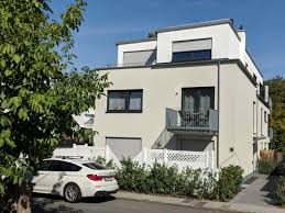 Einkaufsmöglichkeiten wie rewe, aldi, lidl und viele weitere sind bequem zu fuß zu erreichen. 3 Zimmer Wohnung Zu Vermieten Ringstrasse 46 63303 Dreieichenhain Dreieich Mapio Net