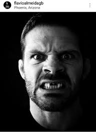 Flavio Almeida posts picture of the damage done from the assault by Ralph  Gracie : r/bjj