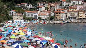 Ferienhäuser und ferienwohnungen mit qualitätskontrolle! Kroatien Macht Auslandischen Touristen Hoffnung Auf Sommerurlaub Am Meer Stern De
