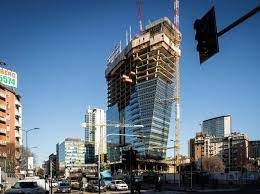 This is a italy banco di brescia s.p.a. Ubi Prepara La Nuova Sede Nel Grattacielo Ma Vende Sette Immobili Storici Corriere It