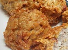 Yg membedakan dgn uyen daerah lain adalah pemakaian kacang tanah goreng di dalam adonan. Resep Talas Goreng Uyen Khas Sumatera Utara Dapur Teh Enur