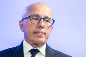Législatives 2024. Panique chez Les Républicains : pourquoi Eric Ciotti  fait fermer le siège des LR ?