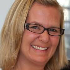 Kim Nicks's Instagram, Twitter & Facebook