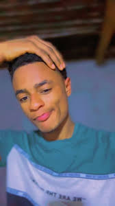 Dan Azevedo (@dan.azevedo10)