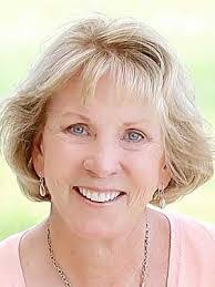 Janet Wakefield's Instagram, Twitter & Facebook