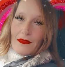 I colleghi dell'ISC Leonardo da Vinci si stringono al dolore della famiglia  Vallesi per la scomparsa della cara Paola Agostini, con la quale hanno  condiviso tanti anni insieme