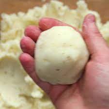 Cheese Stuffed Mash Beef Pie Facebook Video Download Picky Eater Recipes Beef Pies Food