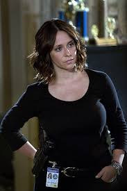 10 First Look Moments From The Season Premiere Of Criminal Minds Jennifer Love Hewitt Jennifer Love Jennifer Love Hewit