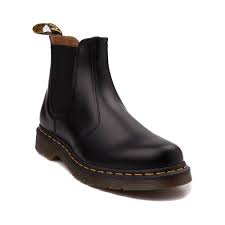 Shop men's chelsea boots on the official dr. Dr Martens 2976 Chelsea Boot Black Chelsea Boots Men Outfit Black Chelsea Boots Chelsea Boots