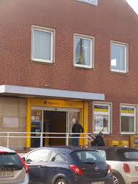 Post In Schwarzenbek Postbank Filiale 558 Deutsche Post Dhl 1 Bewertung Schwarzenbek Berliner Strasse Golocal Schwarzenbek Post Bank Deutsche Post