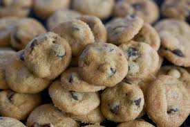 Crispy Mini Chocolate Chip Cookies Cookie Madness Recipe Mini Chocolate Chip Cookies Crispy Chocolate Chip Cookies Crunchy Chocolate Chip Cookies