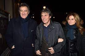 Condurrò le puntate pomeridiane di sanremo giovani e presenterò 24 artisti, due dei quali parteciperanno a sanremo 2019. Luca Barbareschi E Luca Barbarossa Con La Moglie Ingrid Dago Fotogallery