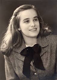 Kathleen Szabo's Instagram, Twitter & Facebook