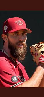 So how long will it be until The Thing has a beard in the Marvel comics as  well as in the film? And was this all Jonathan Hickman's idea?