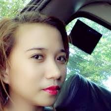 Aileen Roldan's Instagram, Twitter & Facebook