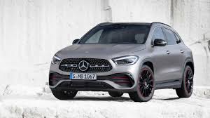 The second generation, introduced on 11 december 2019 at mercedes media event, is revised from the previous generation. New Mercedes Benz Gla Debuts With New Tech More Space Autodevot