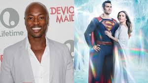 The latest addition to the arroverse, the upcoming series will star elizabeth tulloch as lois lane and tyler hoechlin as superman/clark kent. Superman And Lois Wole Parks Joins Cast For Cw Dc Drama Series Irish Cinephile