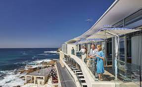 With an ever evolving menu focused on modern italian cuisine and celebrating seasonal flavours, the intimate and elegant dining room is the beating heart of icebergs dining room and bar. Icebergs Dining Room And Bar Sydney Life