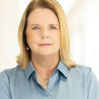 Maureen Brock's Instagram, Twitter & Facebook