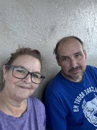 TEA TRYING το ВЕ REALLY STRONG. @WORRY_-LINES