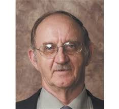 Gordon PEARCE Obituary